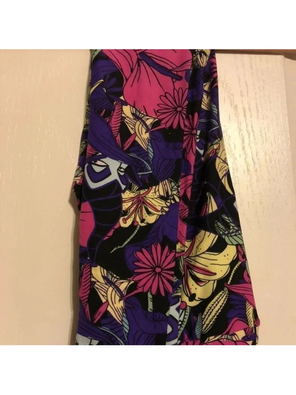 LuLaRoe Disney Maleficent Leggings OS new Floral